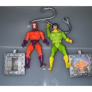 Marvel Secret Wars Doc Oc & Magneto Action Figures Mattel Vintage 1984 Lot Of 2